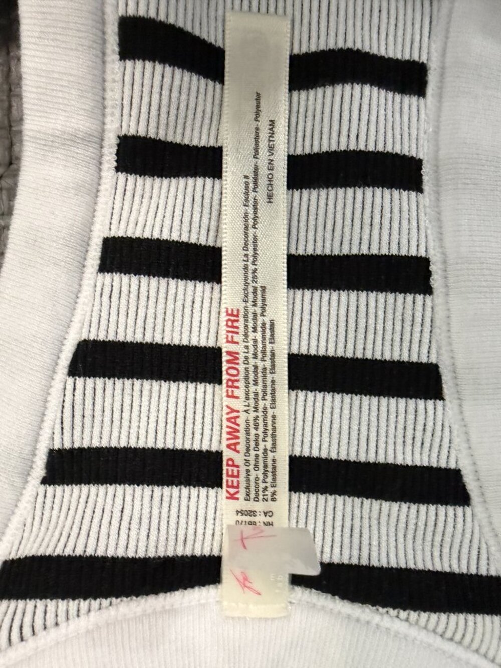 NWOT FP Movement Go To Striped Sports Bra – White Combo – M/L- MSRP $48 - Picture 8 of 9
